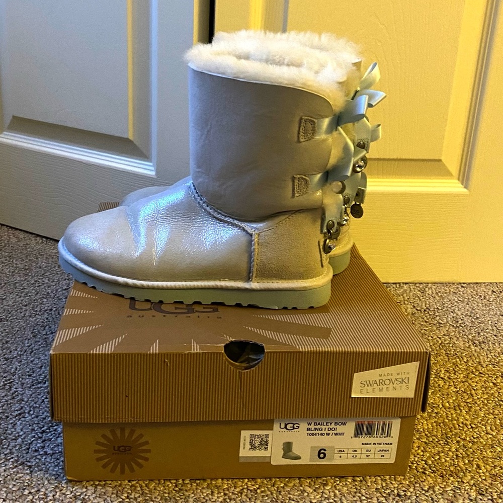 Wedding collection Uggs. Like new! With Box